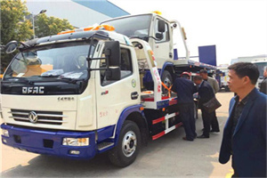 灌阳汽车道路救援拖车价格